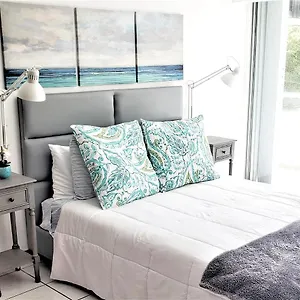 Kasa Ritz At The Lagoon Large Studio 1 Block To Beach At La Concha Apartment San Juan